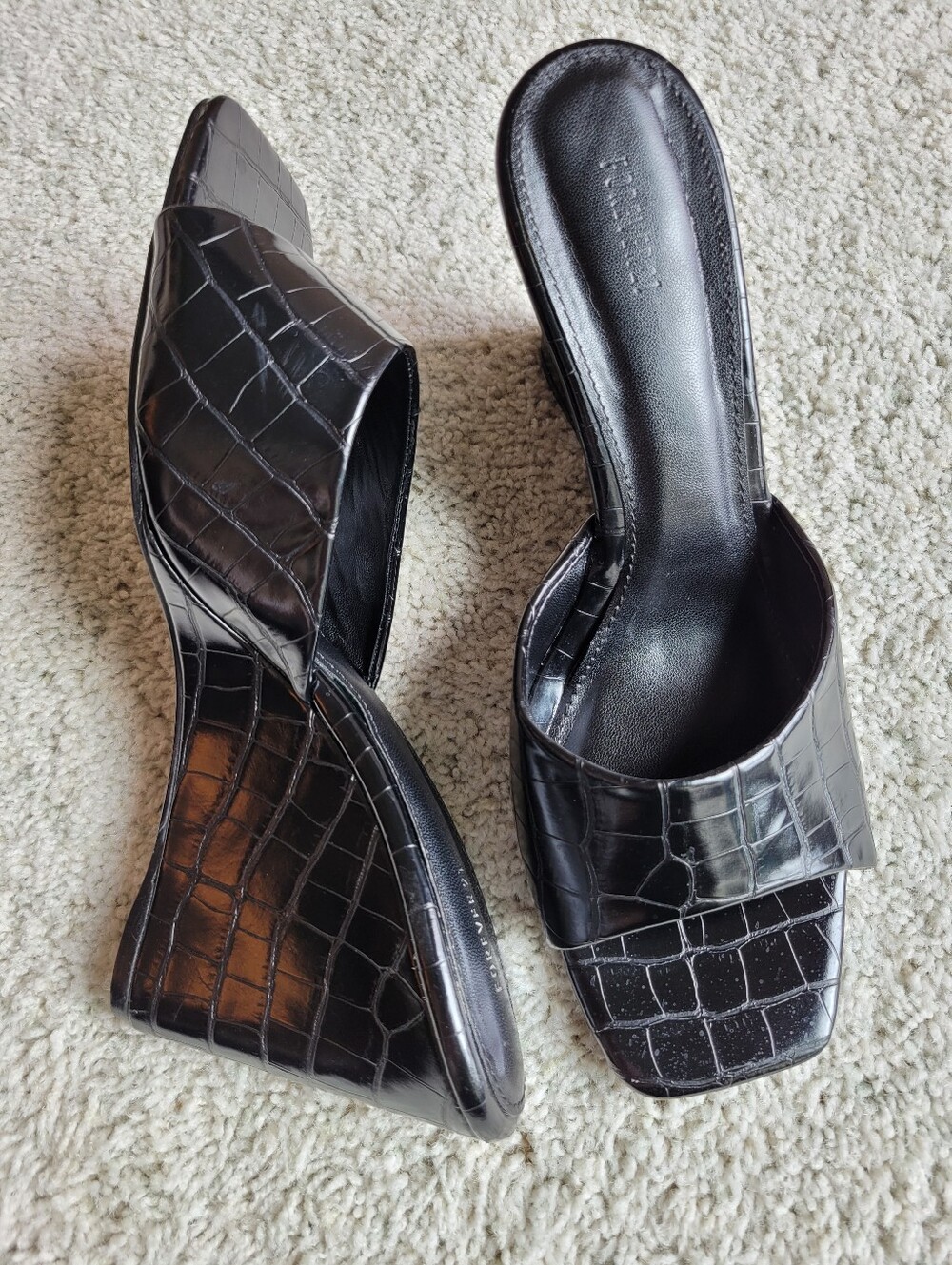 Women's Black Croc Embossed Mule Wedges By Forever 22 A Stuning Look. 9
